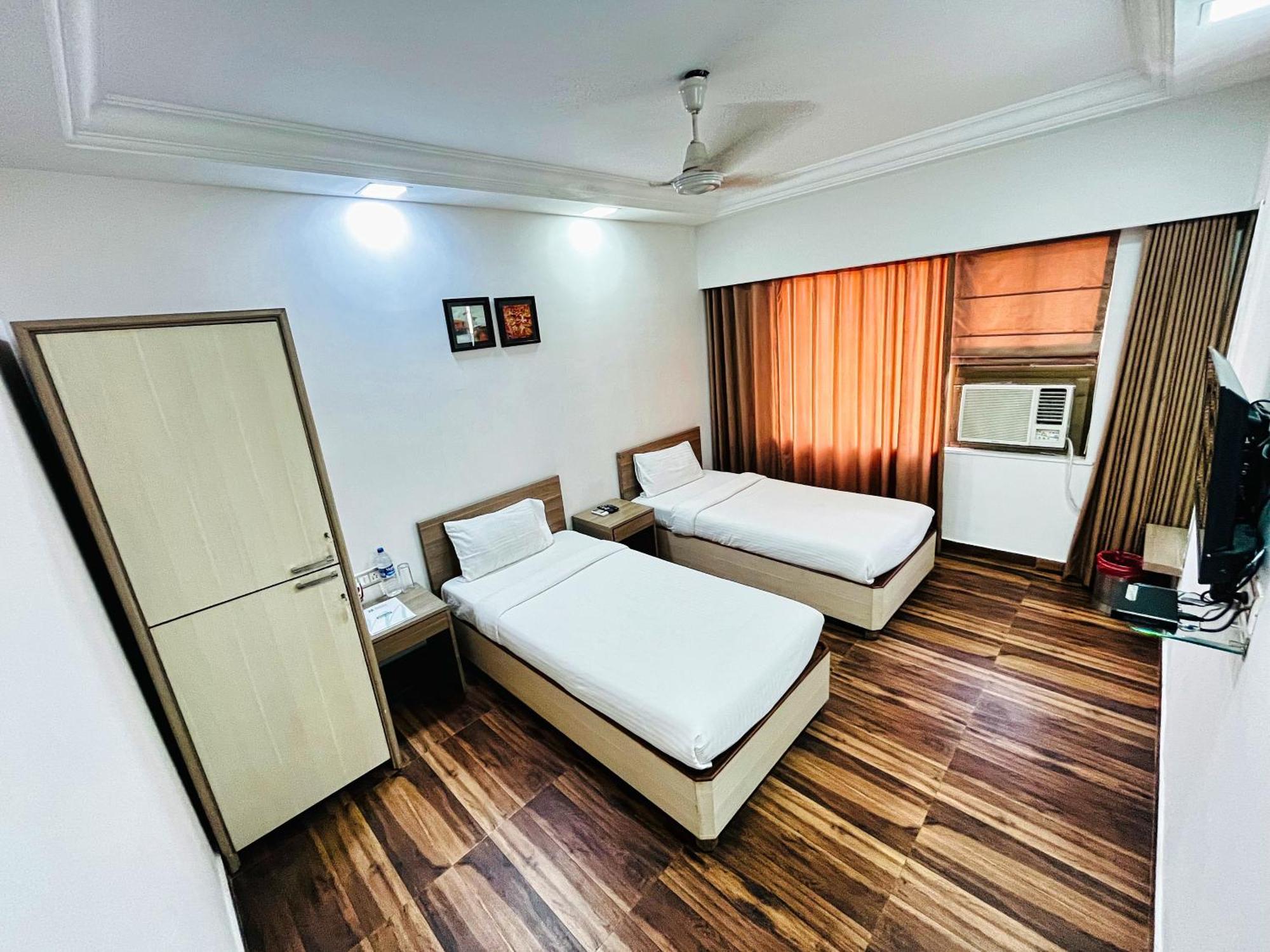 Maxxvalue - Service Apartment Marol Bombay Extérieur photo